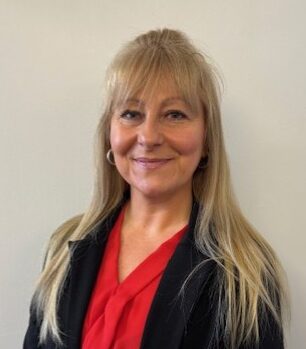 Headshot of Donna Hart